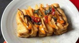 相遇恨晚的兰花干！素食谱推介：罗勒香烩白萝卜兰花干