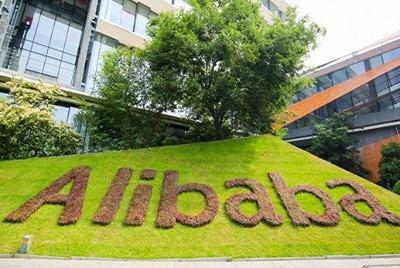 忧AI回报受2万亿元建数据中心影响，阿里股价再跌半成